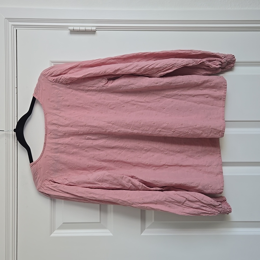 Old navy pink blouse - Picture 7 of 7